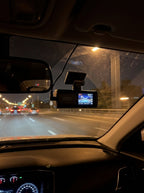 Dashcam grabando de noche