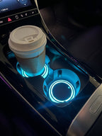 Posavasos LED encendidos en azul