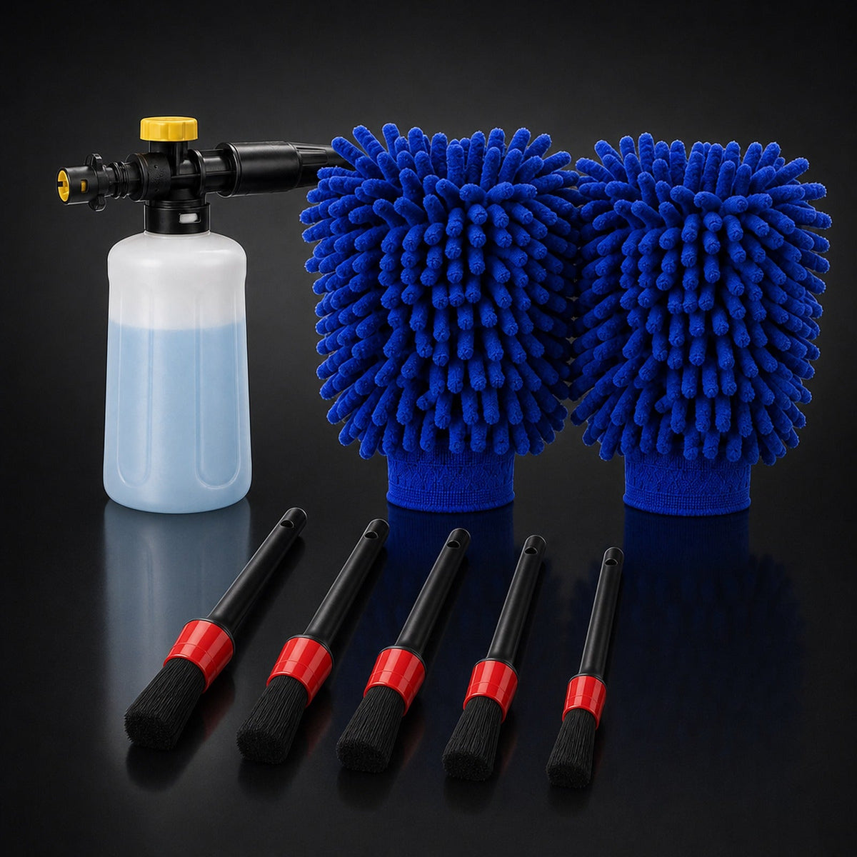Pack Detailing Esencial: cañón de espuma, 2 manoplas y set de 5 cepillos